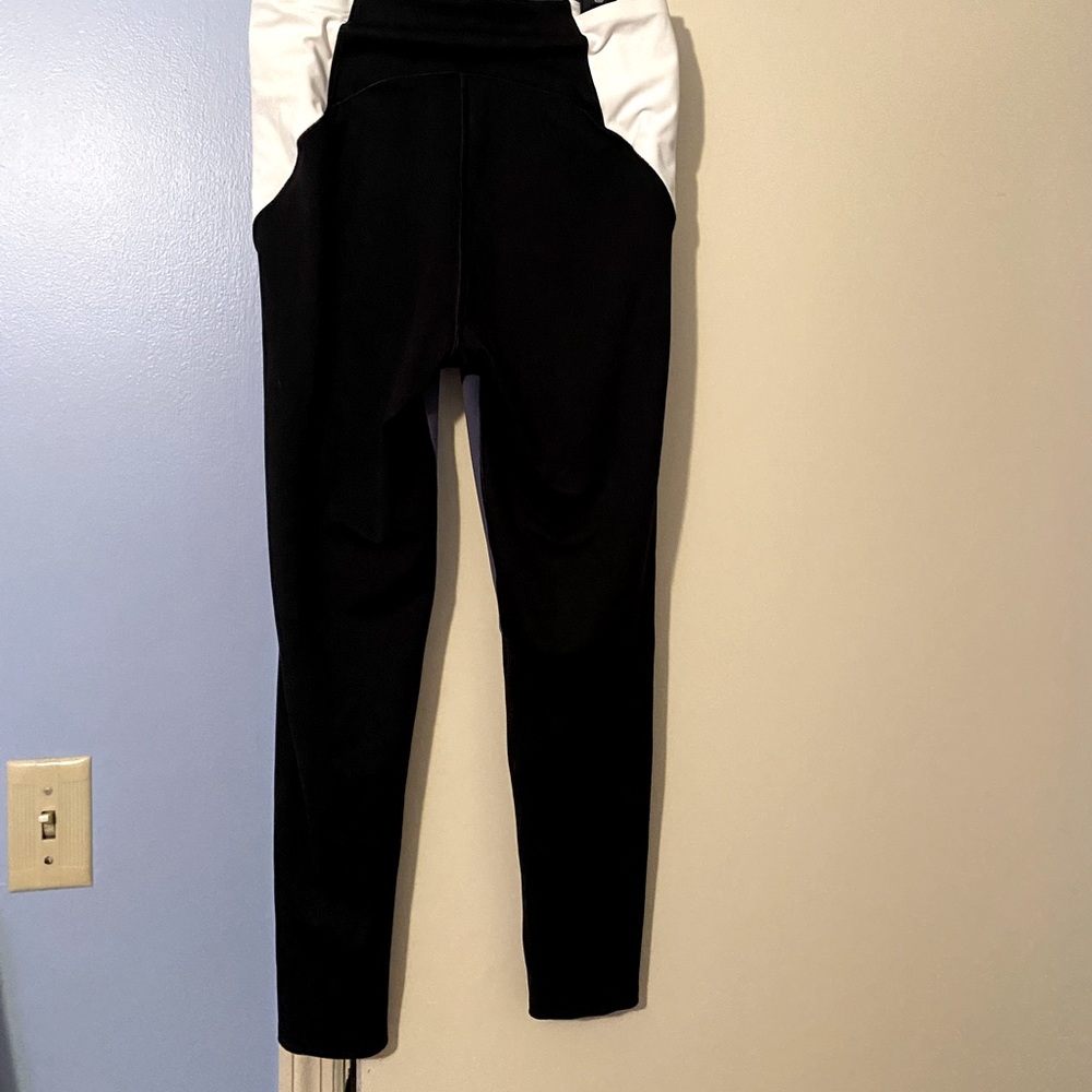 Victoria’s Secret leggings, worn 1x.